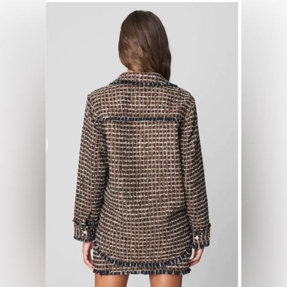 Blank NYC Retrograde tweed jacket and asymmetrical mini skirt matching set. - Picture 4 of 15